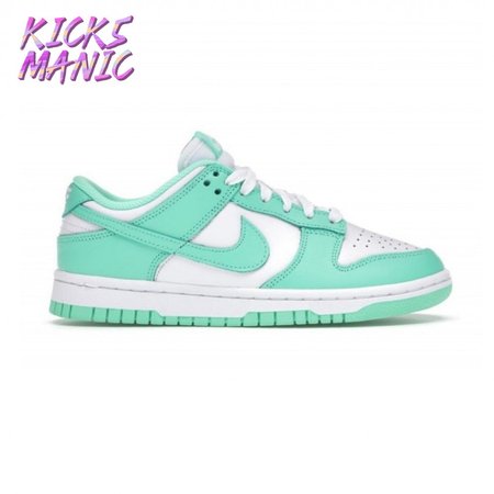 Wmns Dunk Low 'Green Glow' Size 40-47.5